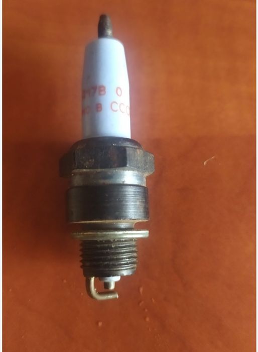 Свеча зажигания А17В