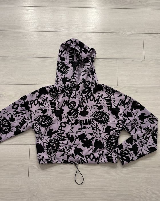 Вкорочена кофта на зятажках