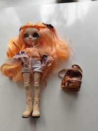 Pomarańczowa lalka Rainbow Junior - POPPY ROWAN