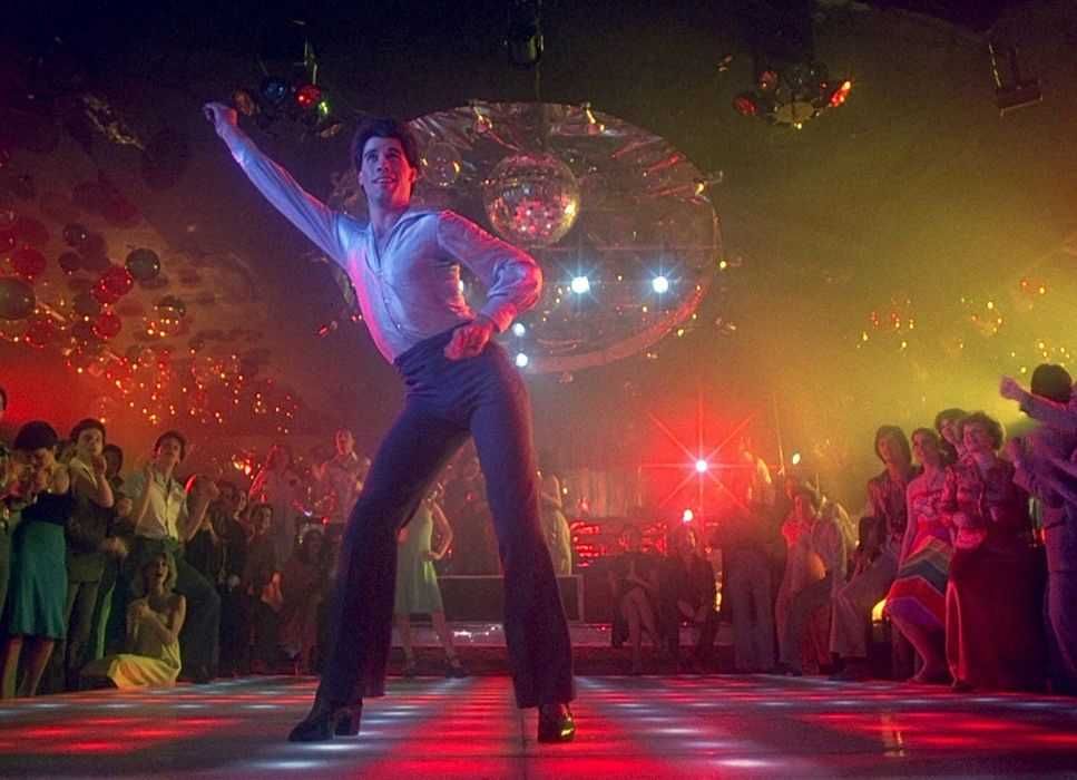 FEBRE DE SÁBADO À NOITE (John Travolta) / Os míticos Dancing days!
