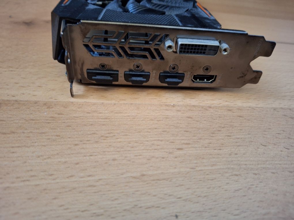 2x4Gb ram ddr4, i5 7500, b250-hd3p, gtx 1050 Ti