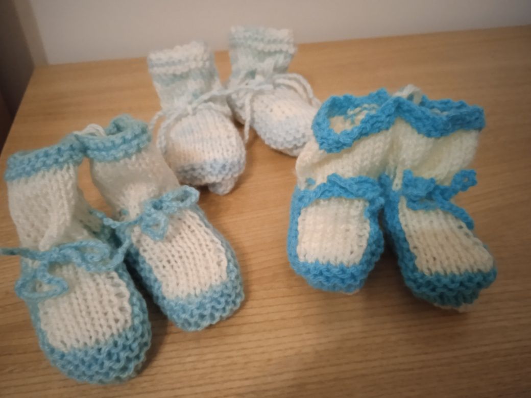 Sapatinhos de bebe/ carapins bebé