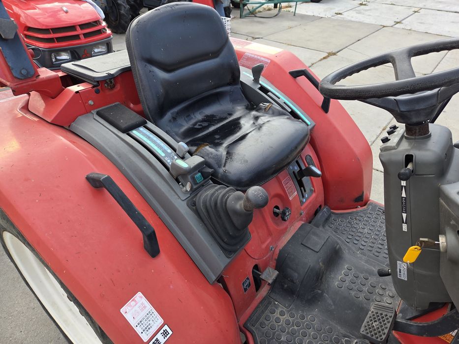 Traktorek japoński Yanmar AF322 22km wspomaganie rewers 4x4