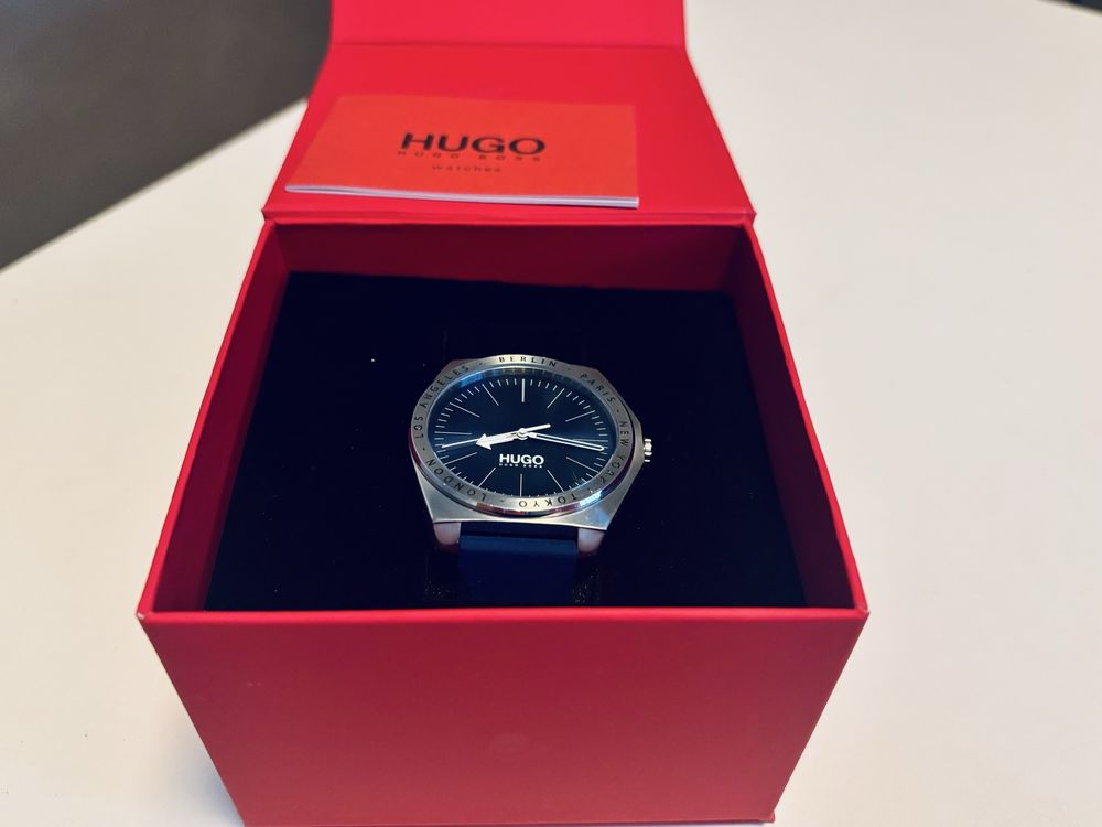 Zegarek męski marki Hugo Boss model ACT Blue