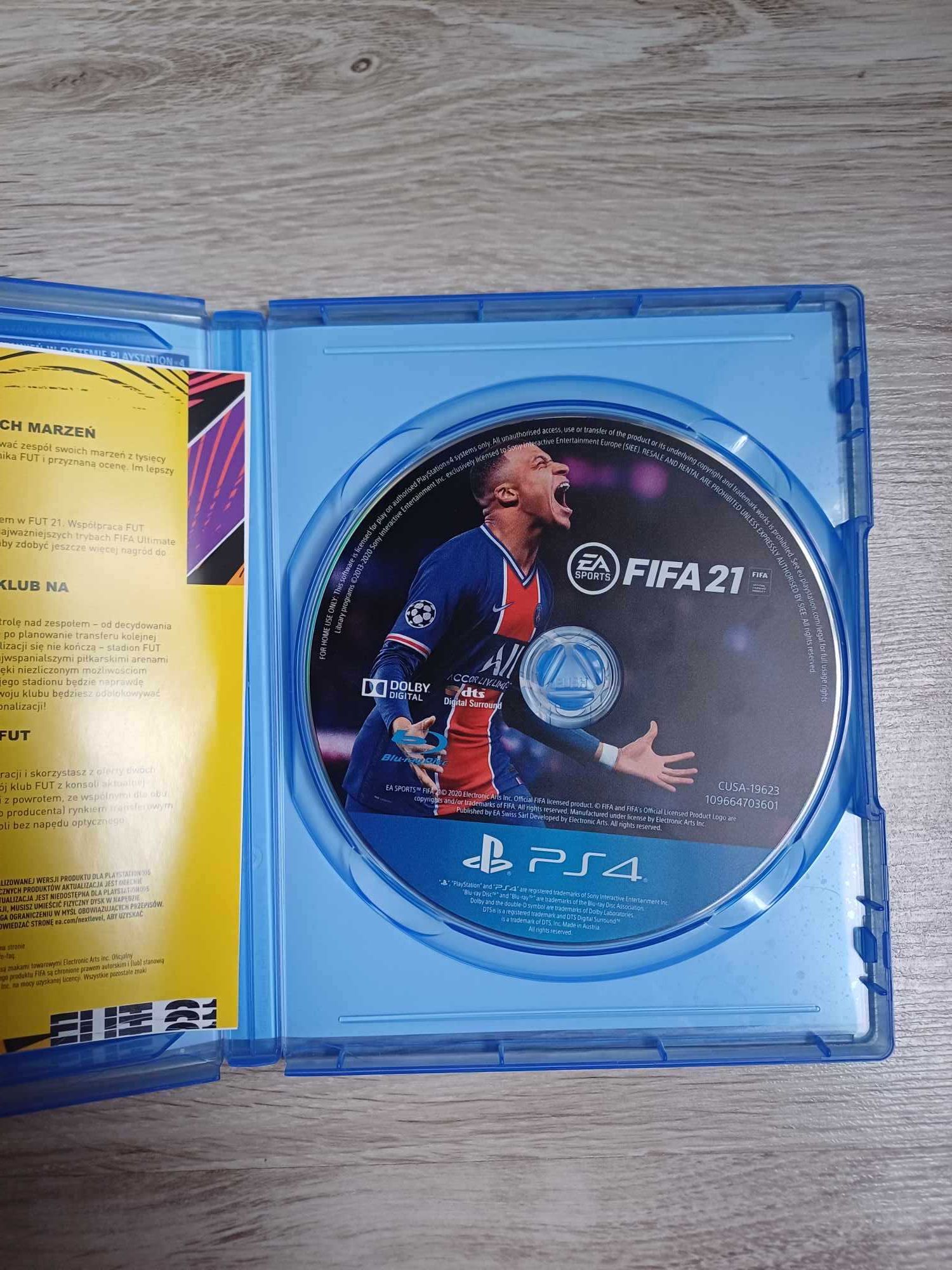 Gra FIFA 21 na konsolę PS4