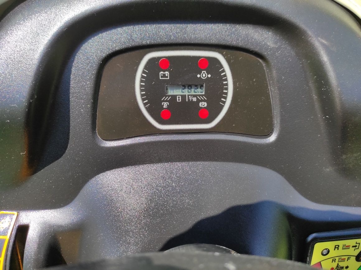Traktorek kosiarka Cub Cadet HDS 2205 V2 20 km Stiga mtd honda alko