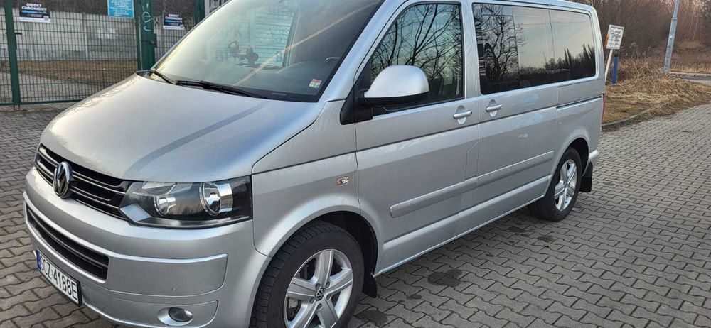 Sprzedam VW T5 Caravelle 180 KM,  2.0 TDI Polift, SUPER STAN
