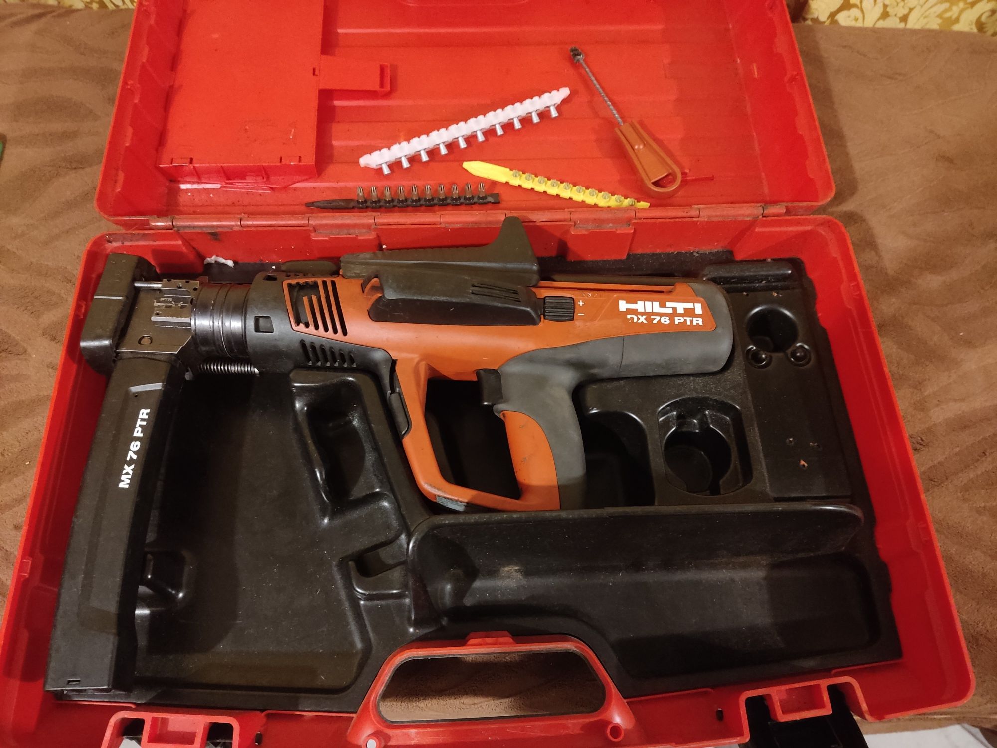 HILTI DX76 PTR osadzak mocowania blach do stali