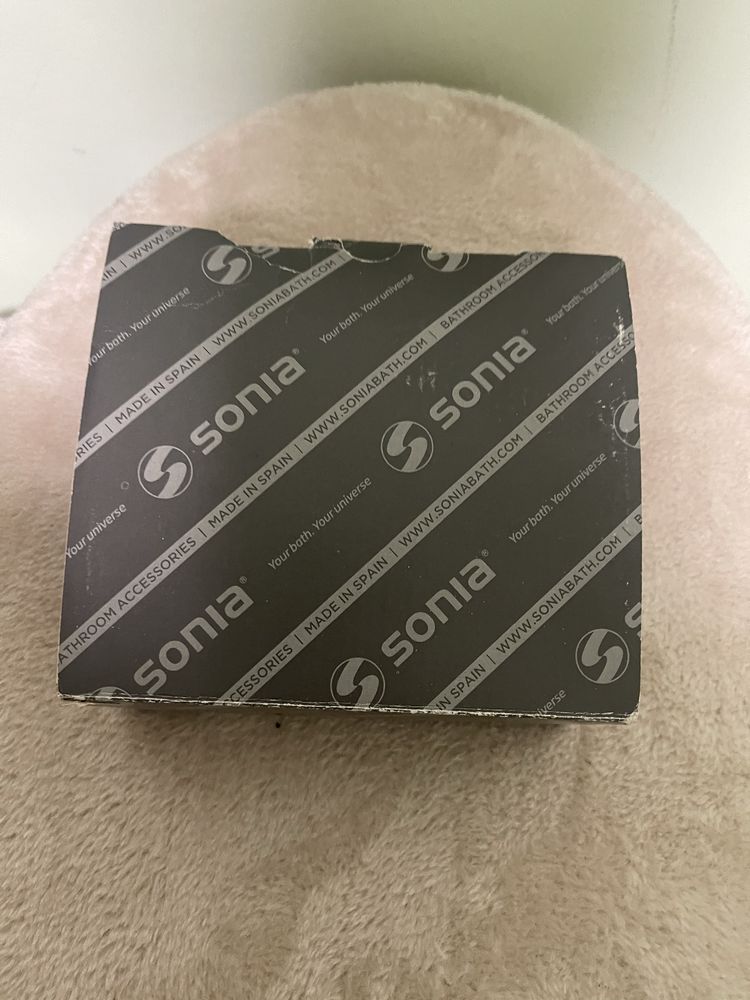 Продам бумагодержатель Sonia s6 zen a form of art. 1800  грн.