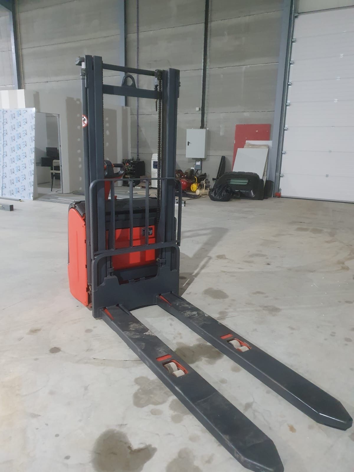 Porta paletes/ stacker oportunidade!!! Garantia!!