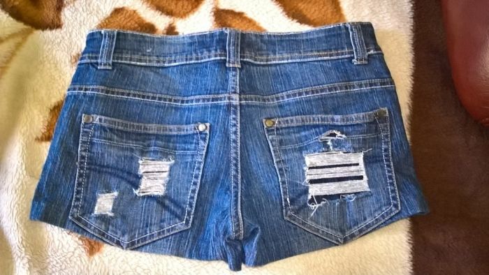 Stylowe spodenki/szorty dżinsowe (rozm. 158/164)