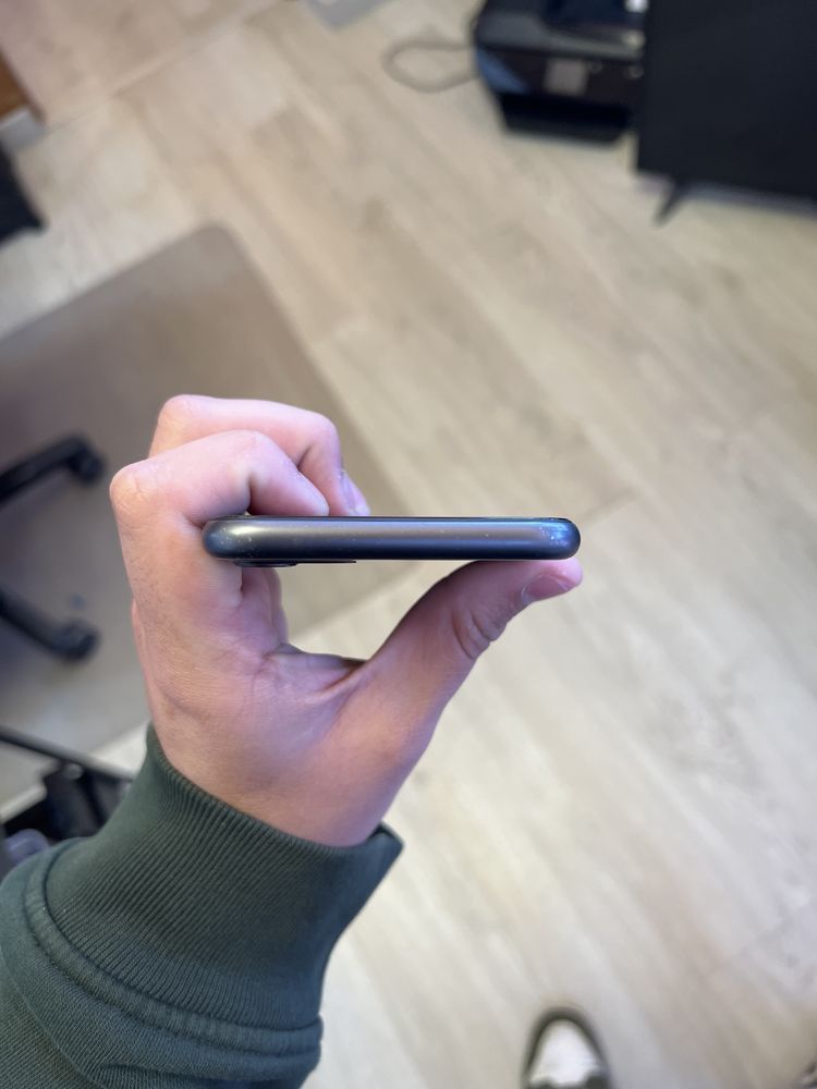 iPhone 11 128GB Black