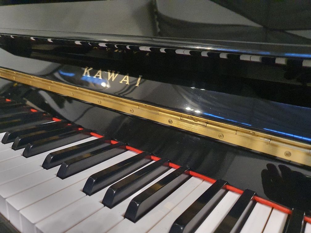 Pianino Kawai KX 10