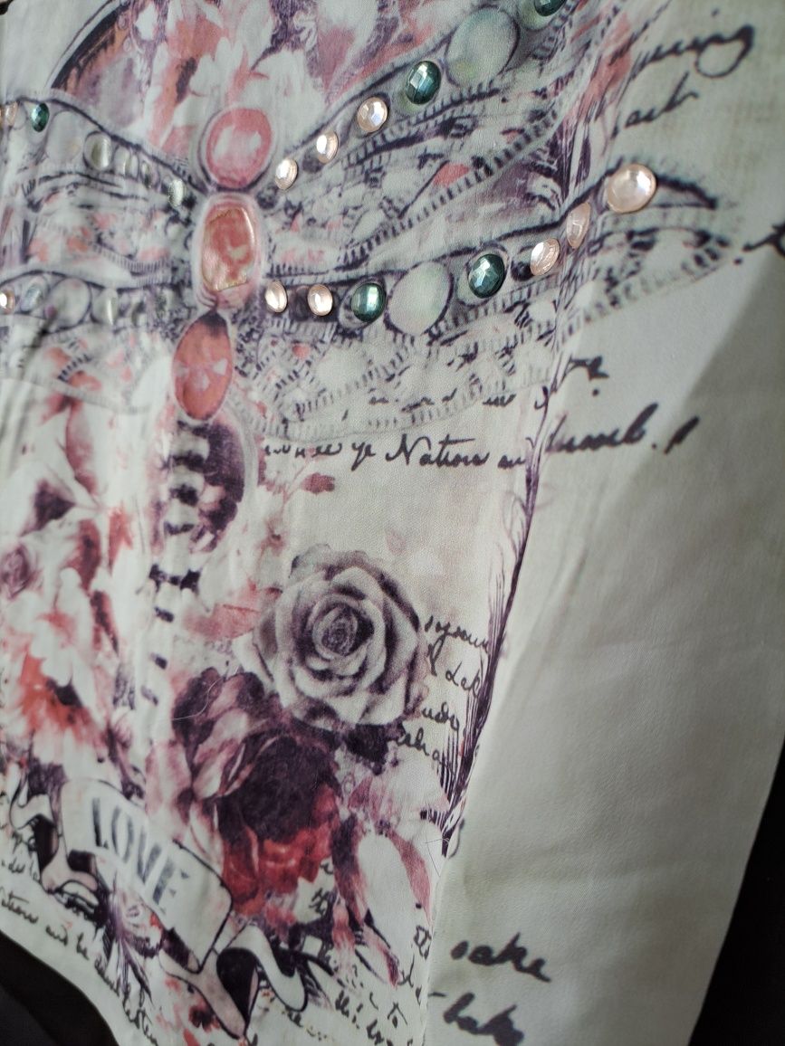 Camisola de cavas preta com renda