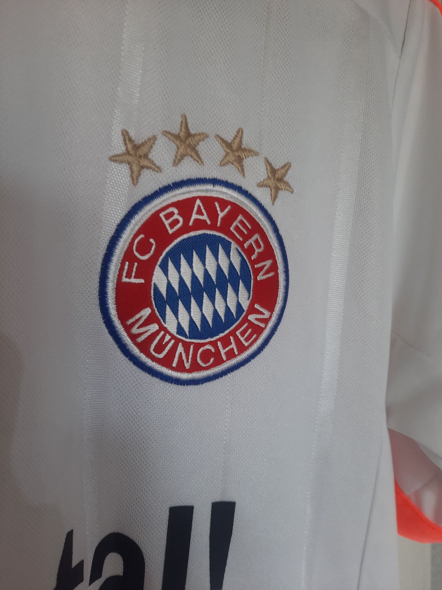 Koszulka Adidas Bayern Monachium Shaqiri, FC Bayern Műnchen.