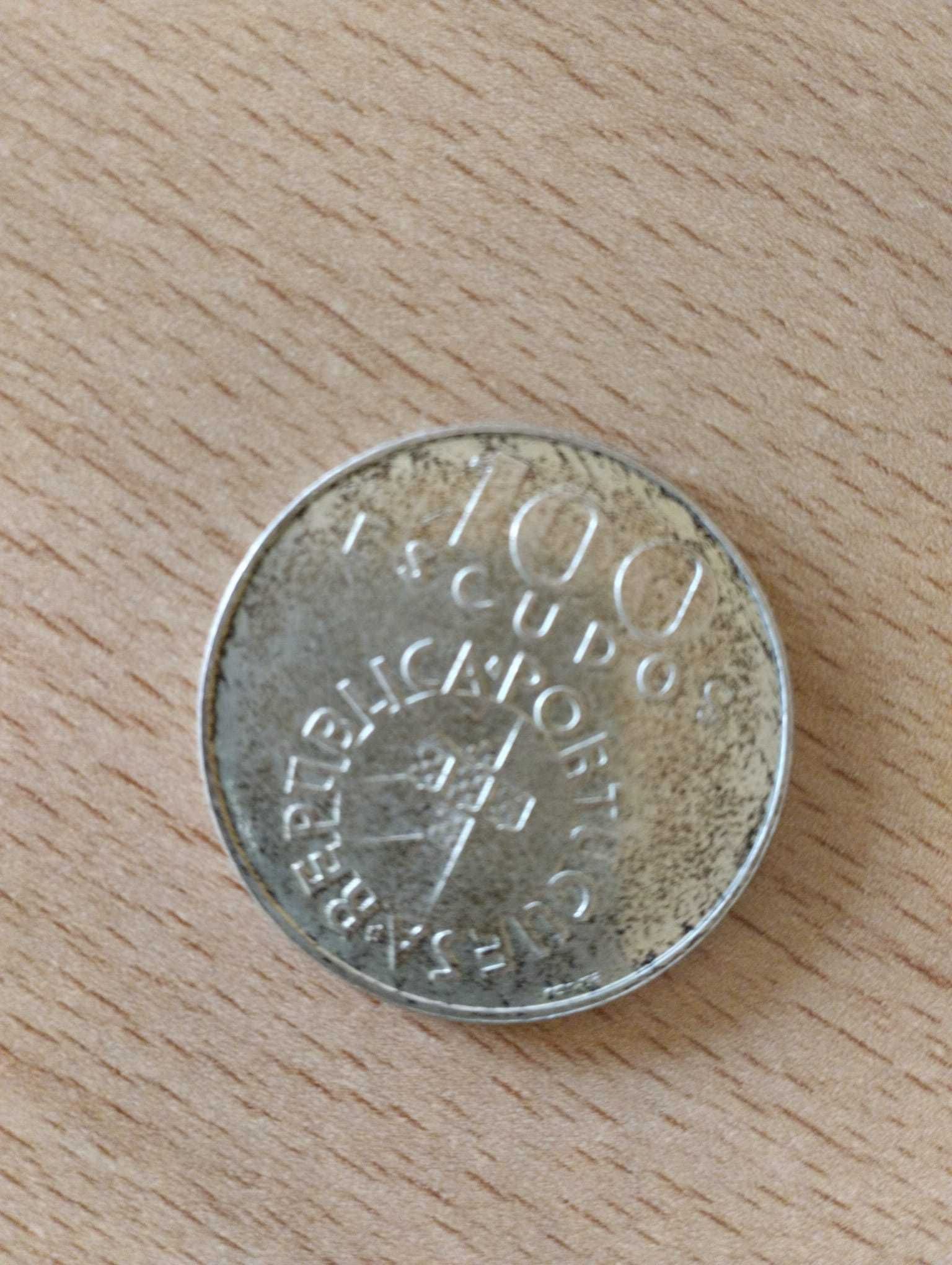 Moeda de prata de 100$00 do 25 de Abril de 1974