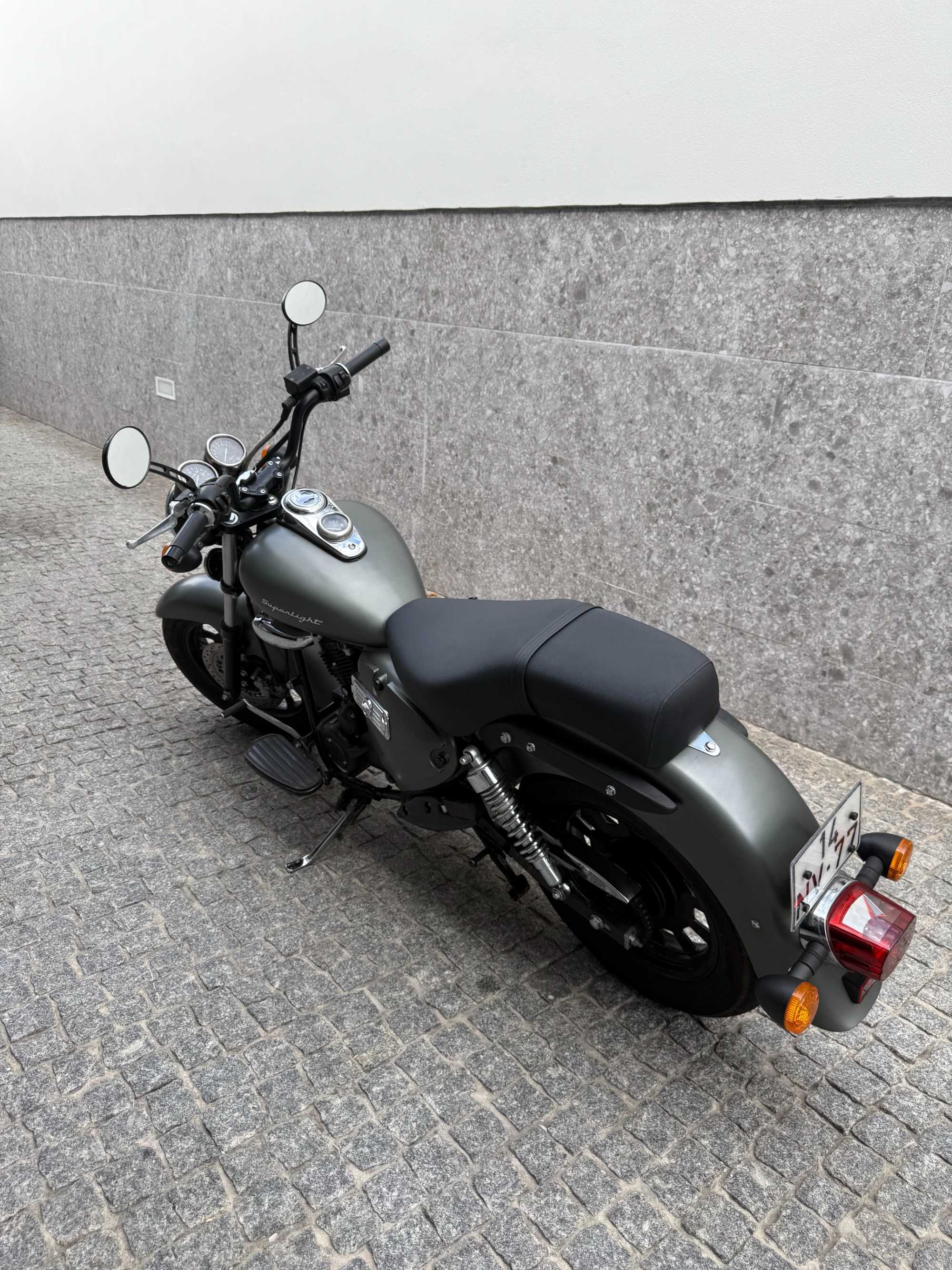 Keeway Superlight 125
