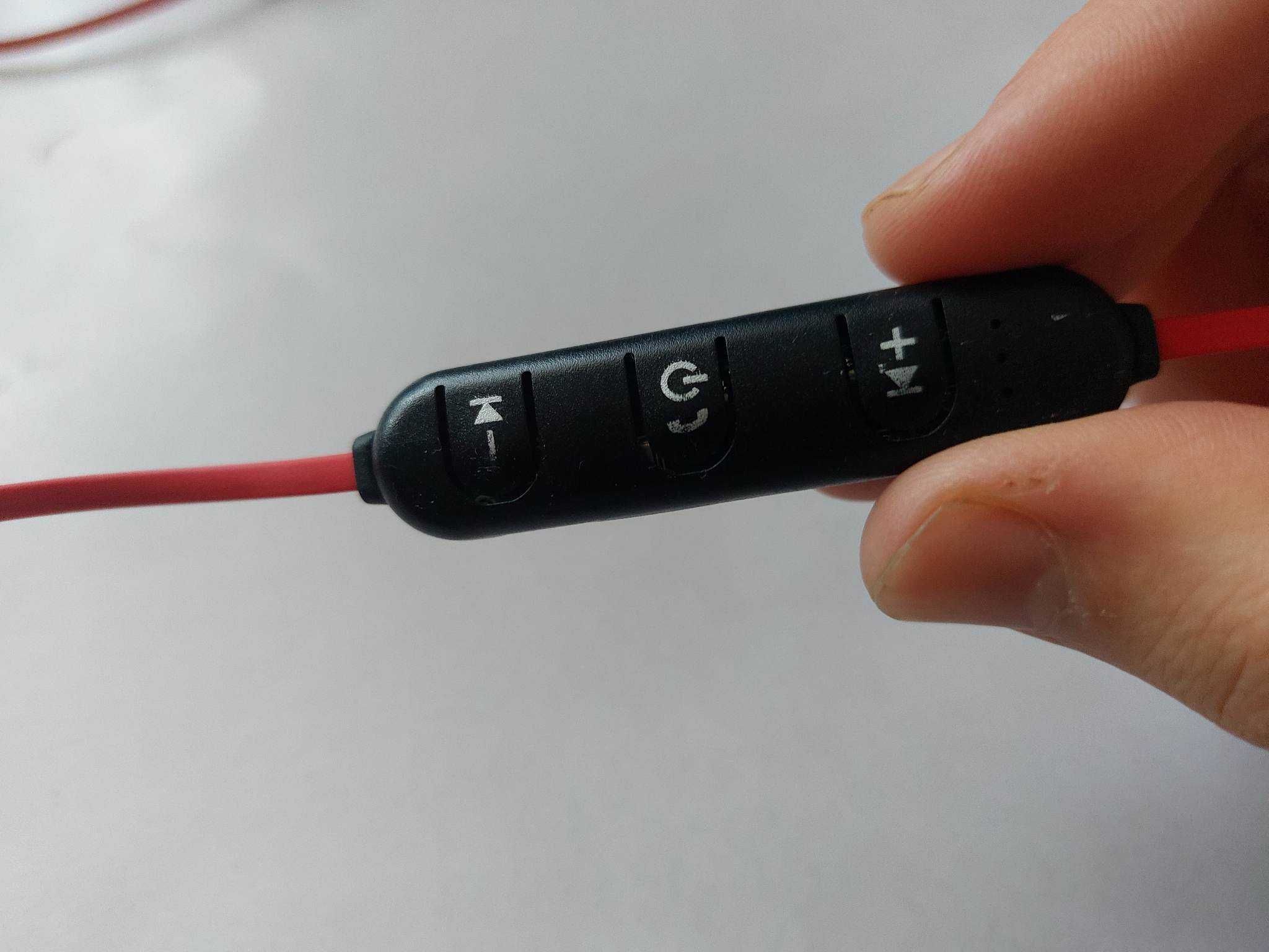 Bezprzewodowe słuchawki na bluetooth