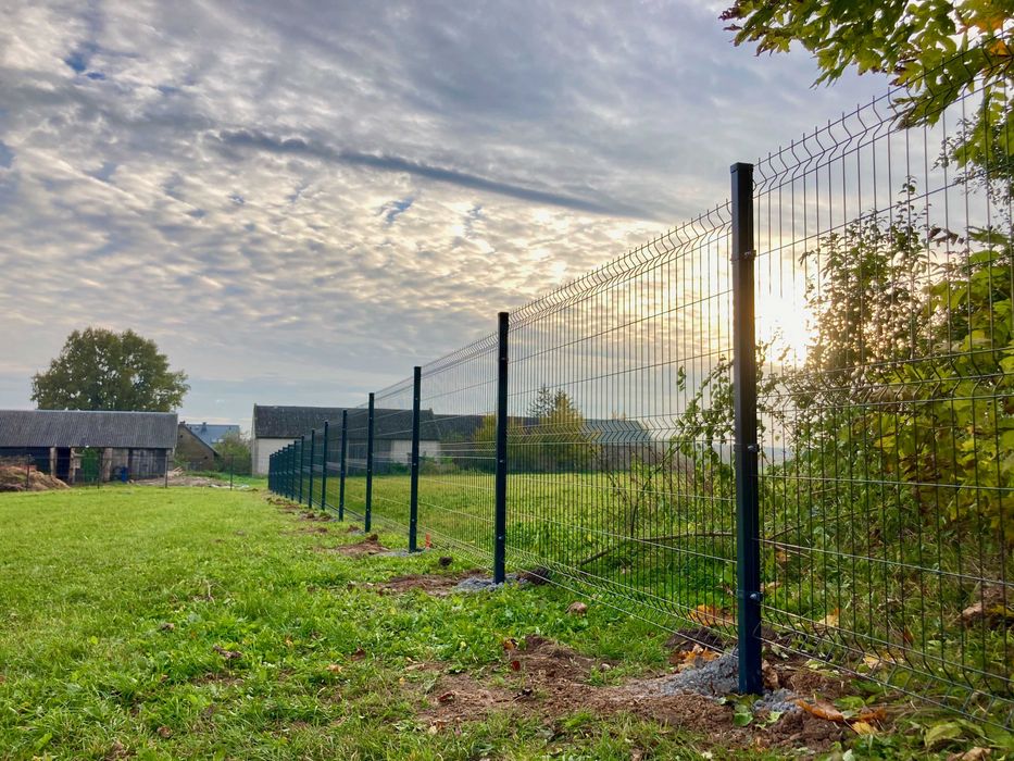 Komplet ogrodzenie panelowe 3D 2D Płot siatka 1,53 153cm słupki panele