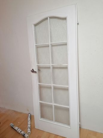 Drzwi wewnętrzne białe. 80cm