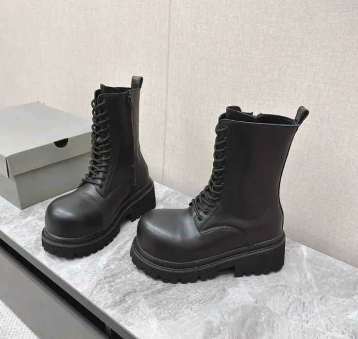 Ботинки Balenciaga Stomper | баленсиага стомпер страйки 2 види