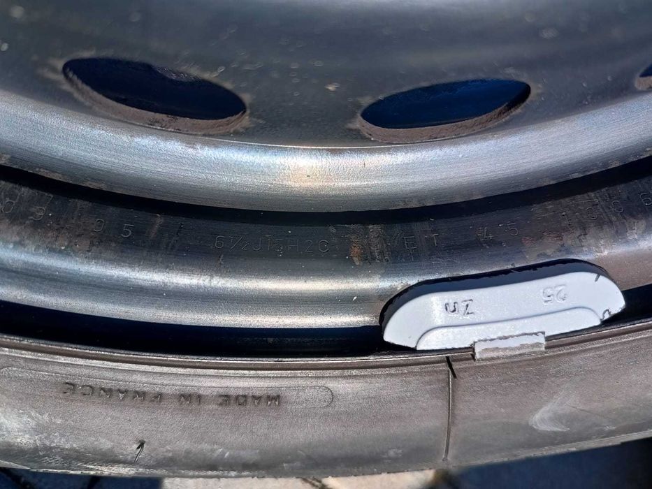 felgi koła 4x100, ET45, otw 60,1 opony 195 65 R 15, Megane i inne auta