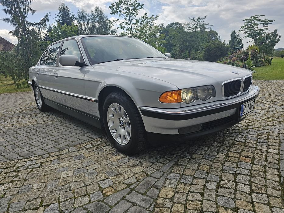 Bmw E38- 740IL-4.4 V8-Long -Stan Kolekcjonerski