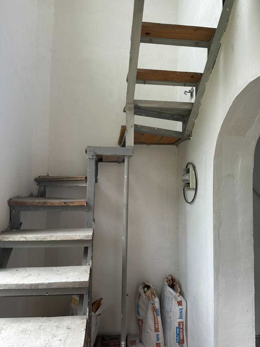 Просторий будинок! 100м2 - 6соток! Чорнові зроблені! Є Гараж!