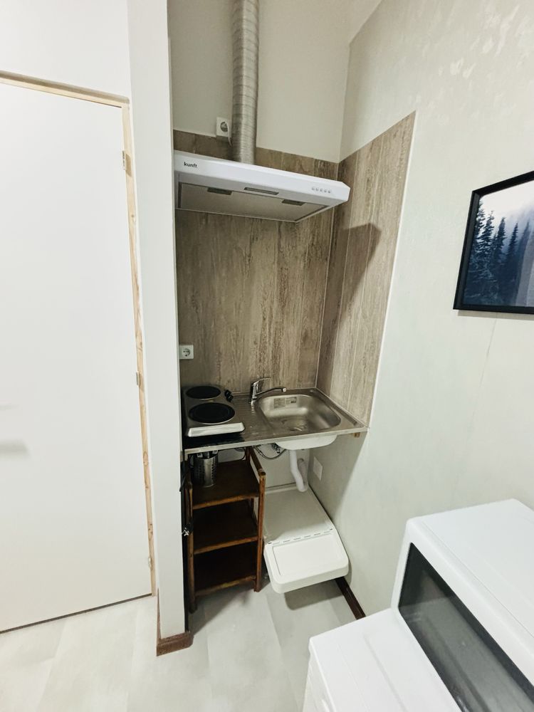 Quarto p/ Casal na Maia: casa de banho e cozinha privativas (REF:.Q2