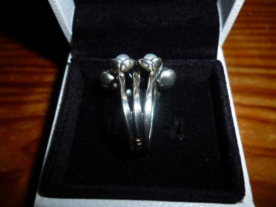 Pandora original Anel com pérolas medida 52