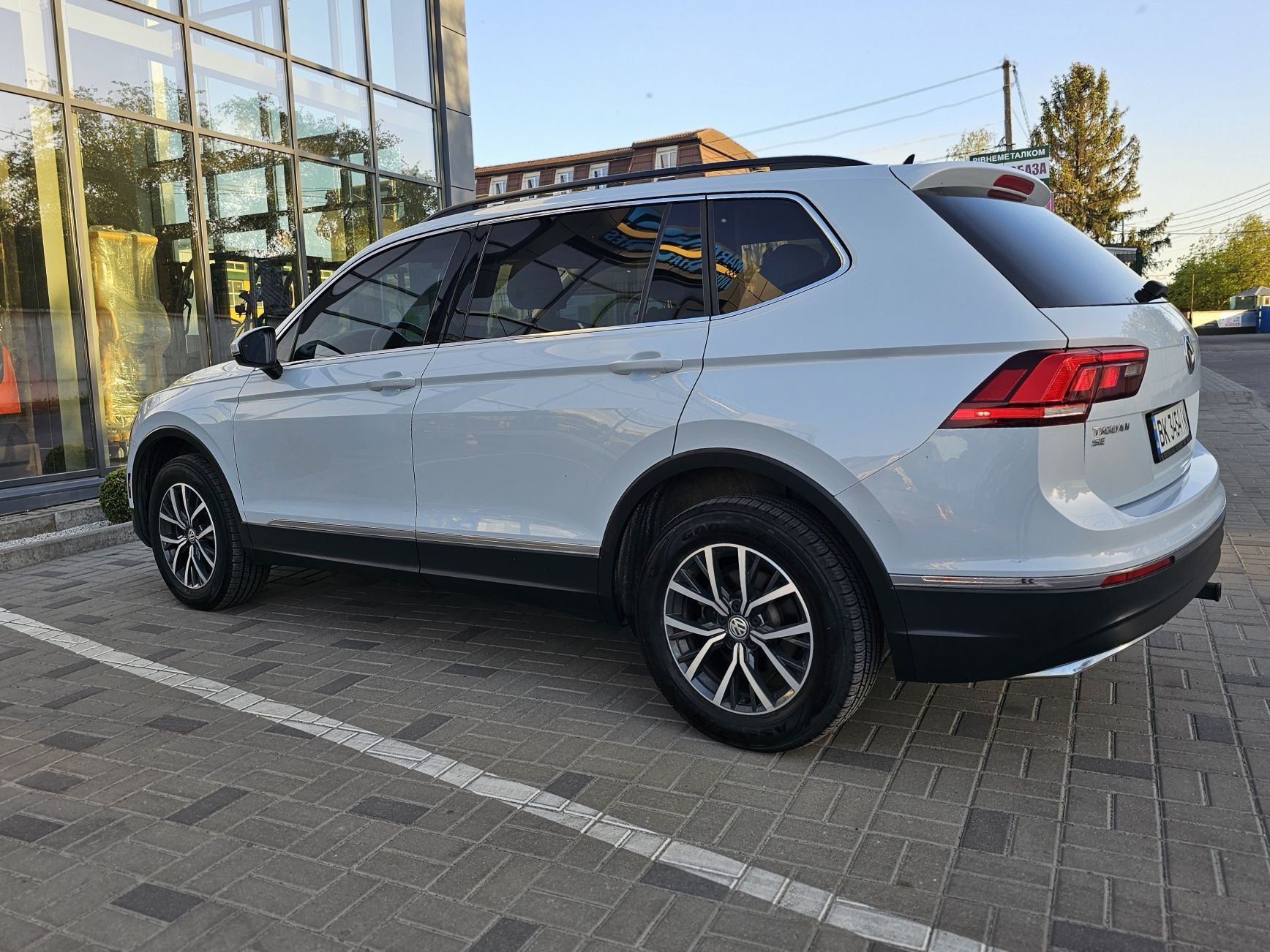 Volkswagen Tiguan 4WD