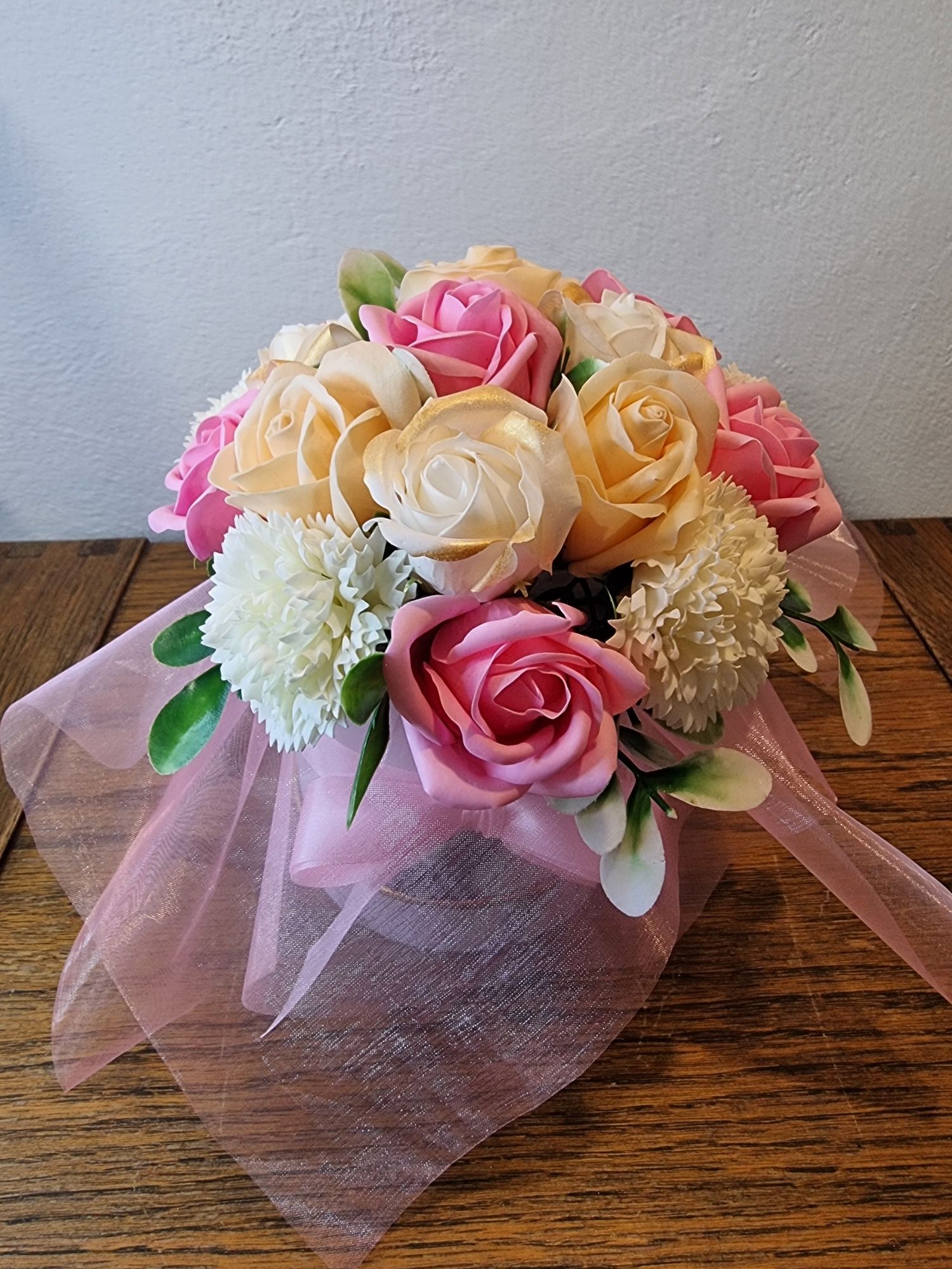 Flower box kwiaty mydlane róże mydlane na zakończenie roku szkolnego