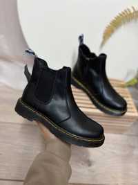 Женские ботинки в стиле Dr. Martens Chelsea Black натуральная кожа