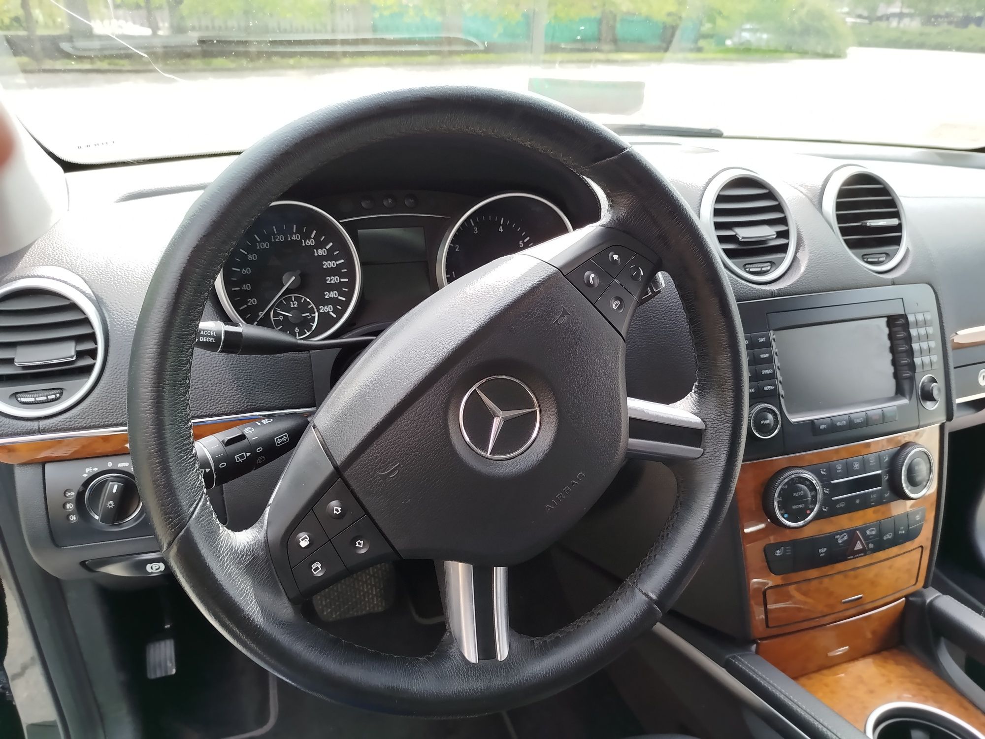 Mercedes-Benz GL450. Капсула часу.