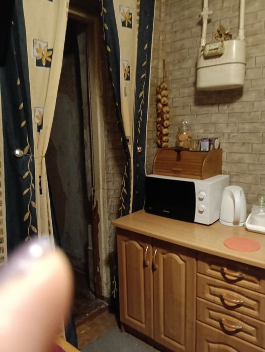 Продам 4х комнатную квартиру в центре Днепра