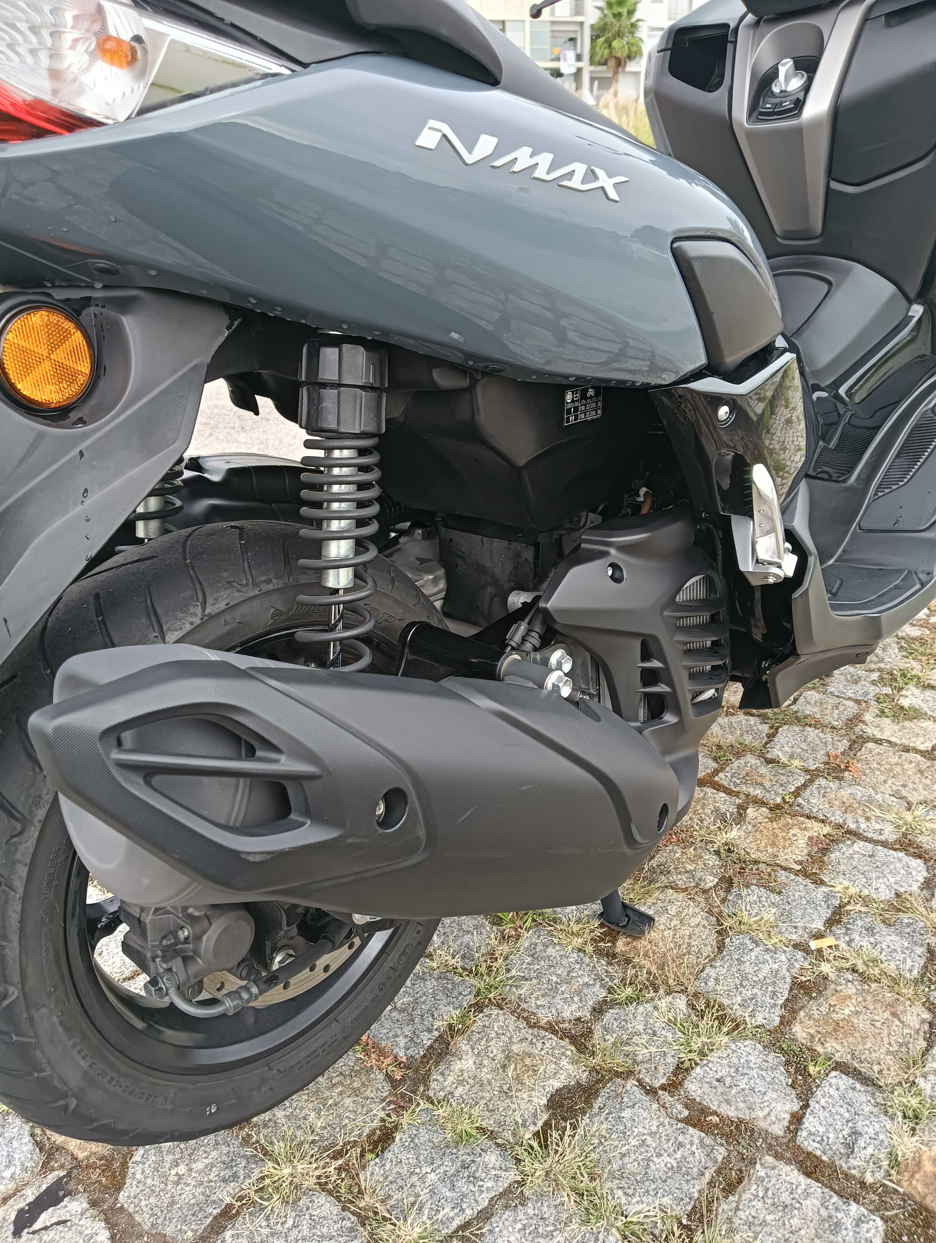 Yamaha Nmax 125 como nova