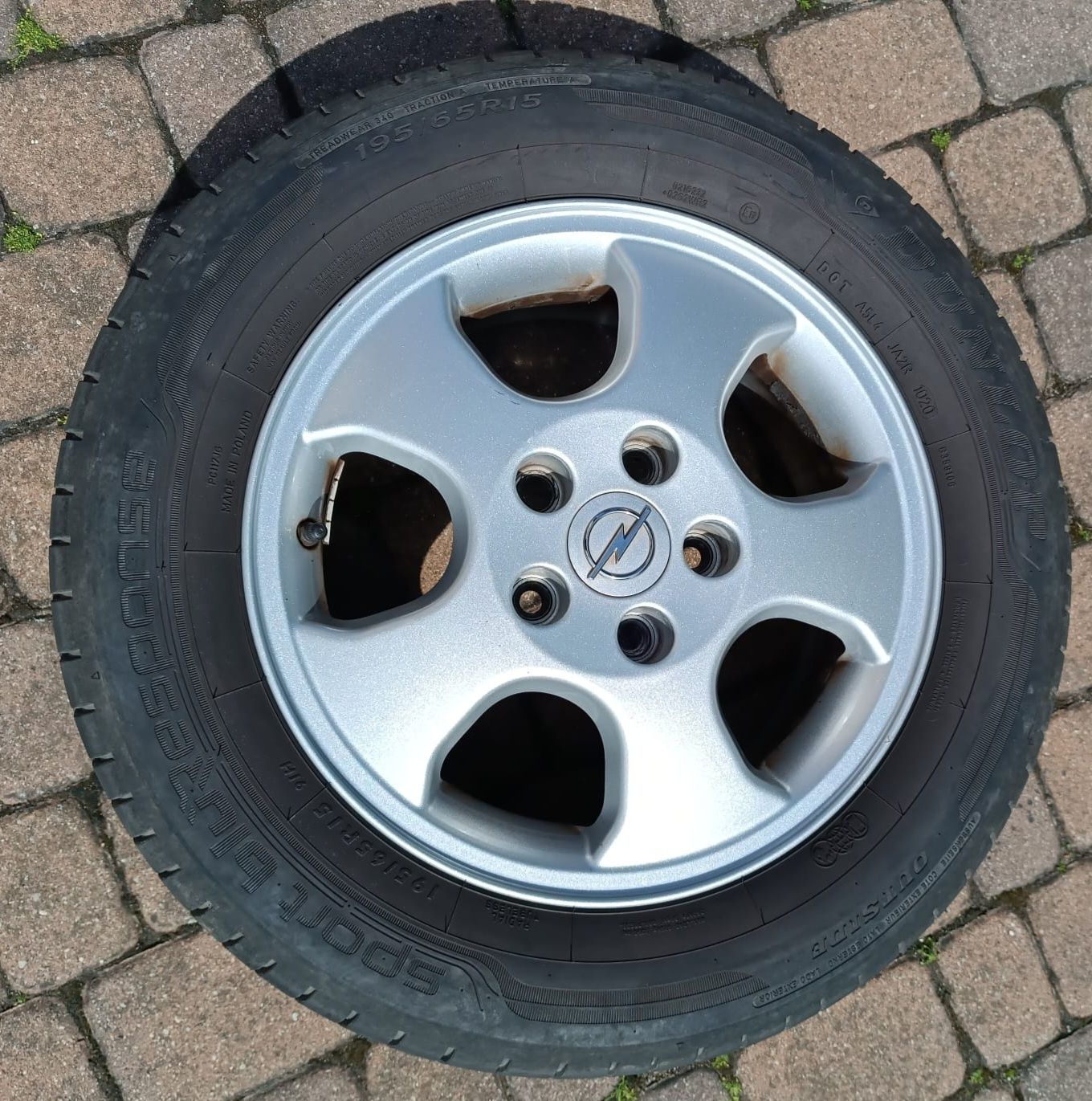 Koła alufelgi opel zafira opony 195x65x15