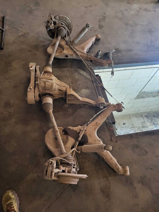 Ричаг Полуось Мост Редуктор  Mercedes Vito 639 Viano