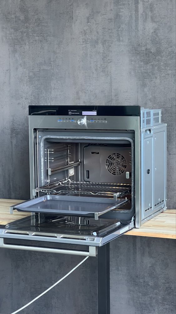 Духовой шкаф Siemens HB78AB570 ПІРОЛІЗ укр мова автом.прогр духовка