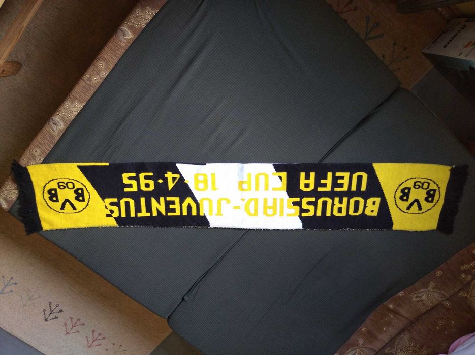 szalik borussia d-juventus uefa cup 18 4 95r ladny duzo zdjec