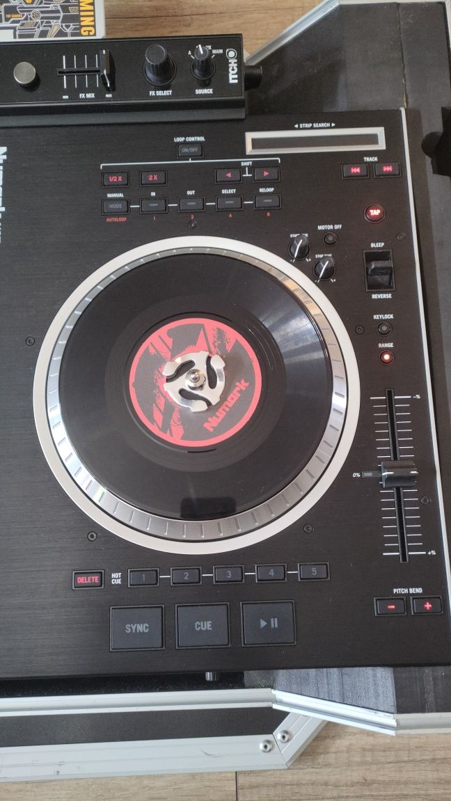 Kontroler DJ Numark NS7+FX+Case