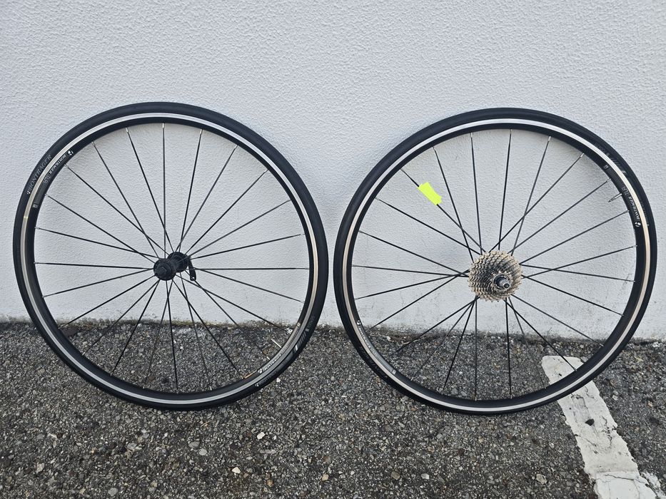 Par de rodas com cassete 11v