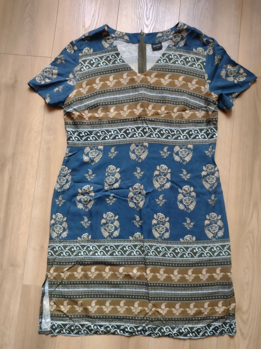 Krótka sukienka boho