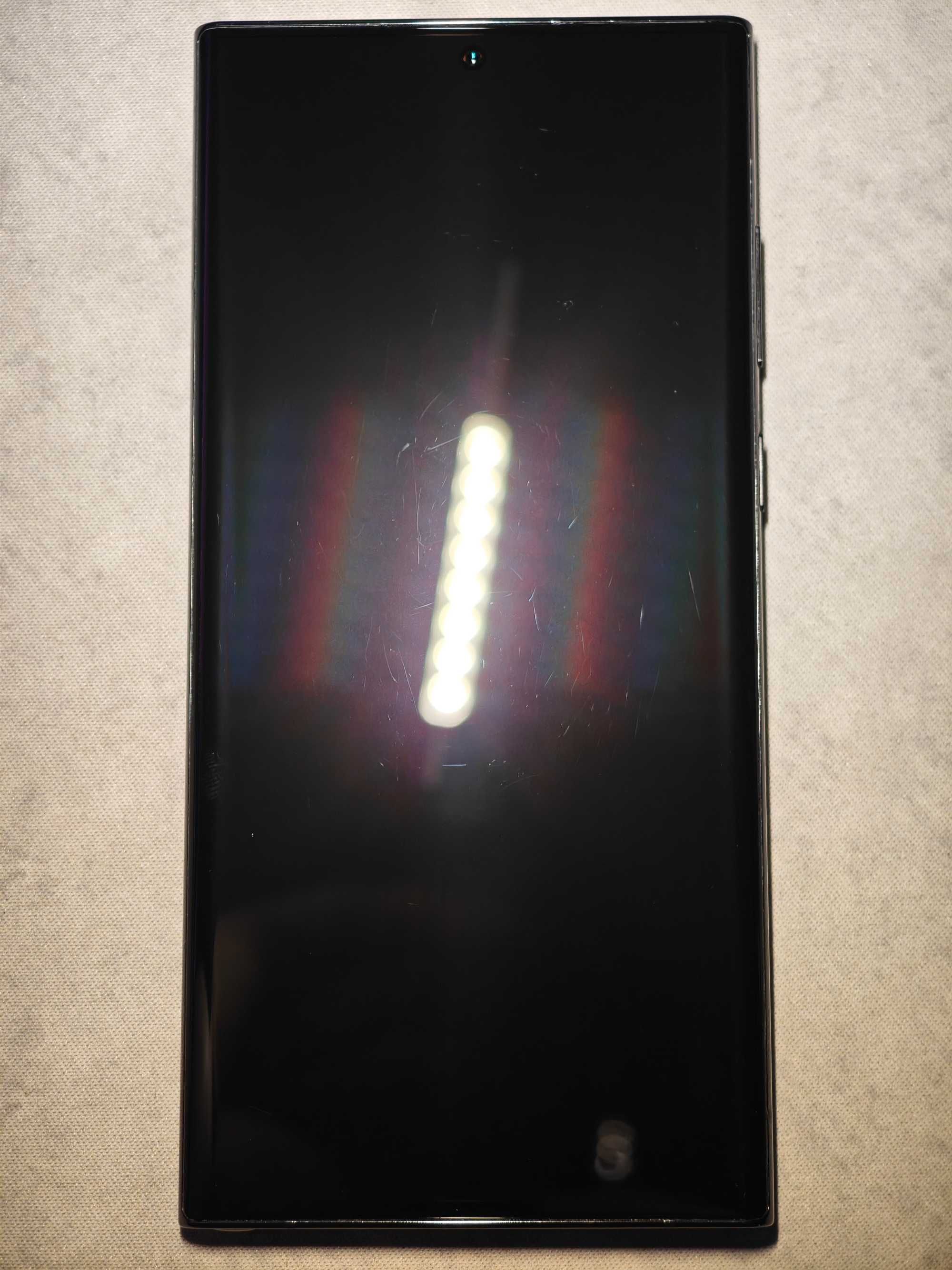 Samsung Galaxy S22 Ultra 8/128GB Czarny