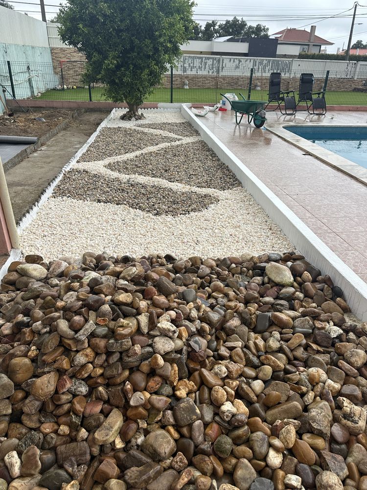 Vendo casa em fernao 2 andares