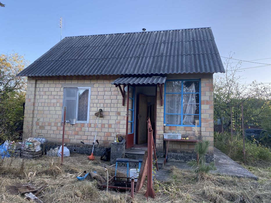 Дача під Києвом, село Круги