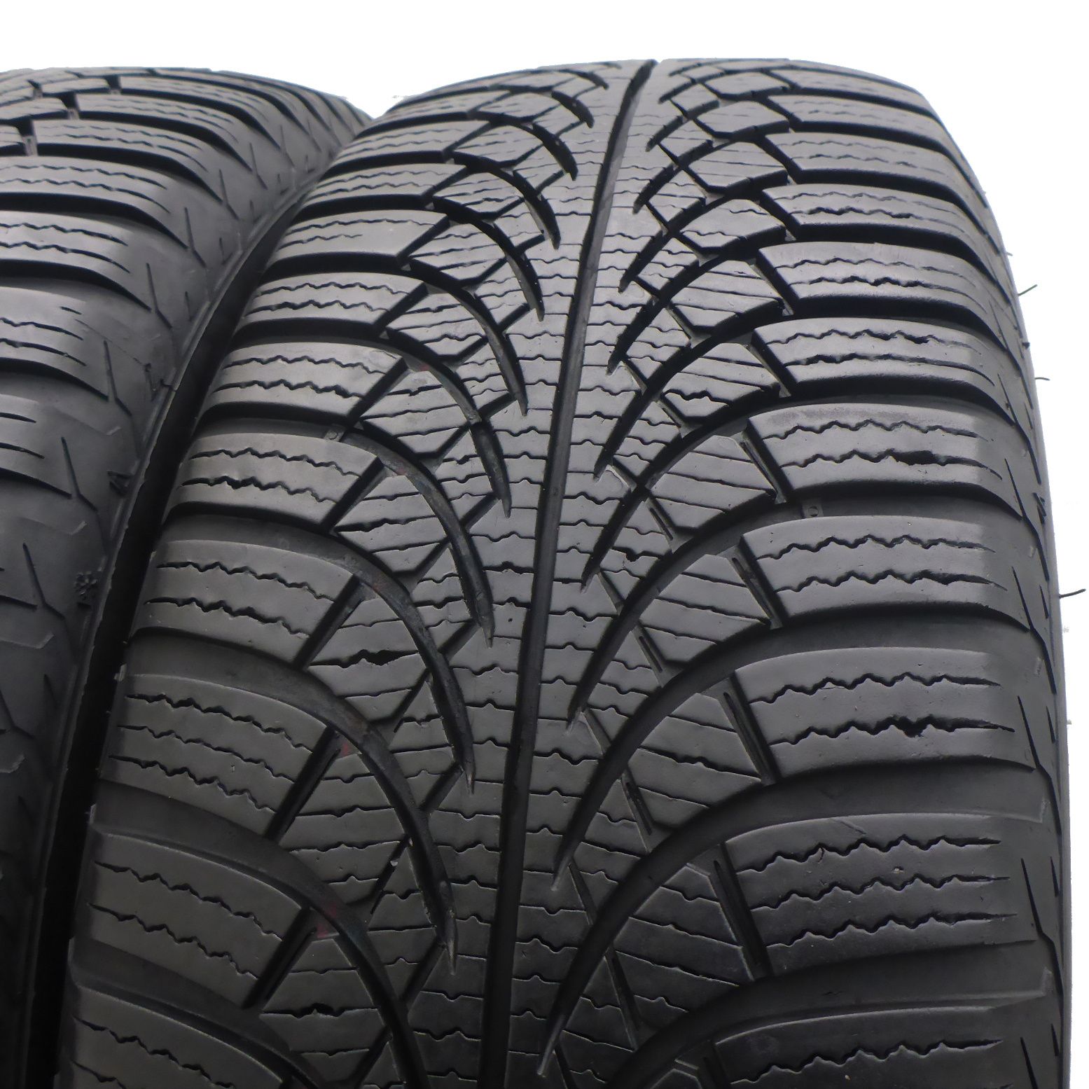 195/60/15 Esa Tecar 195/60R15 88T Super Grip 9 Zima 2017 6-6,8mm
