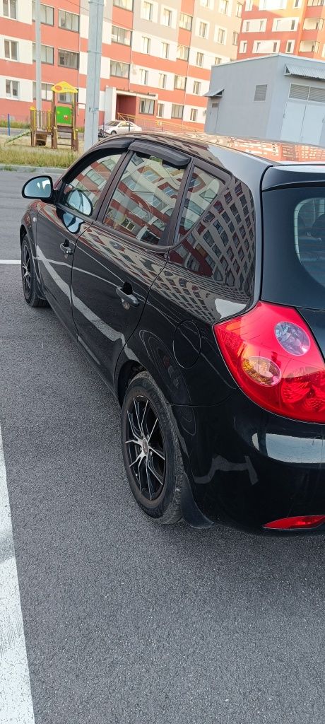 KIA CEED 2007 власник
