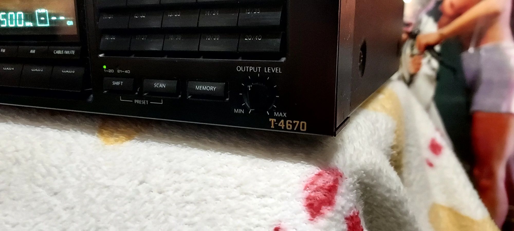 Tuner radiowy Onkyo Integra T-4670