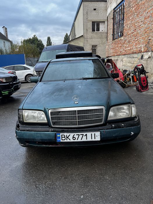 Mercedes-Benz C-Class с 180